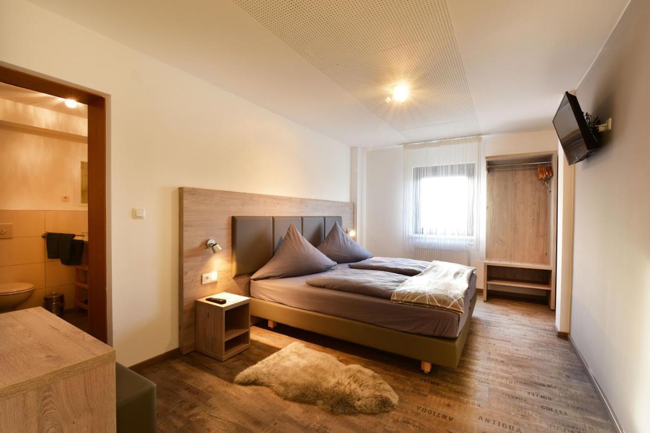 1A Gaestehaus Am Hafen Nürnberg Dış mekan fotoğraf